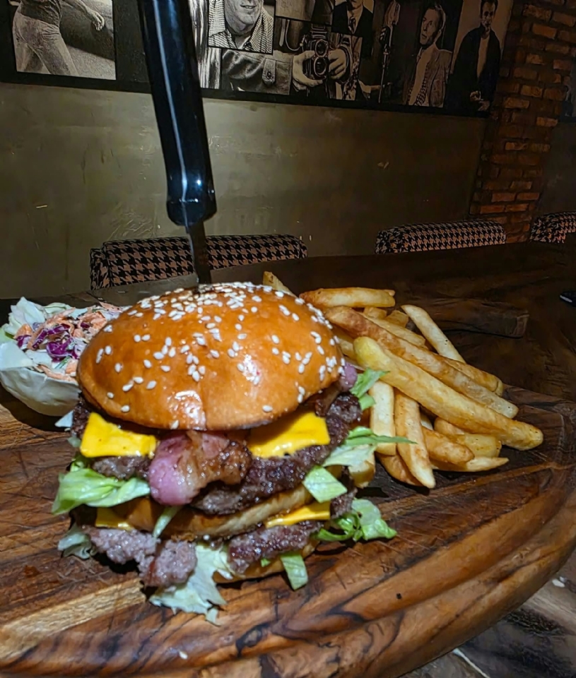 Paparazzi Double-TGrouble Beef Burger